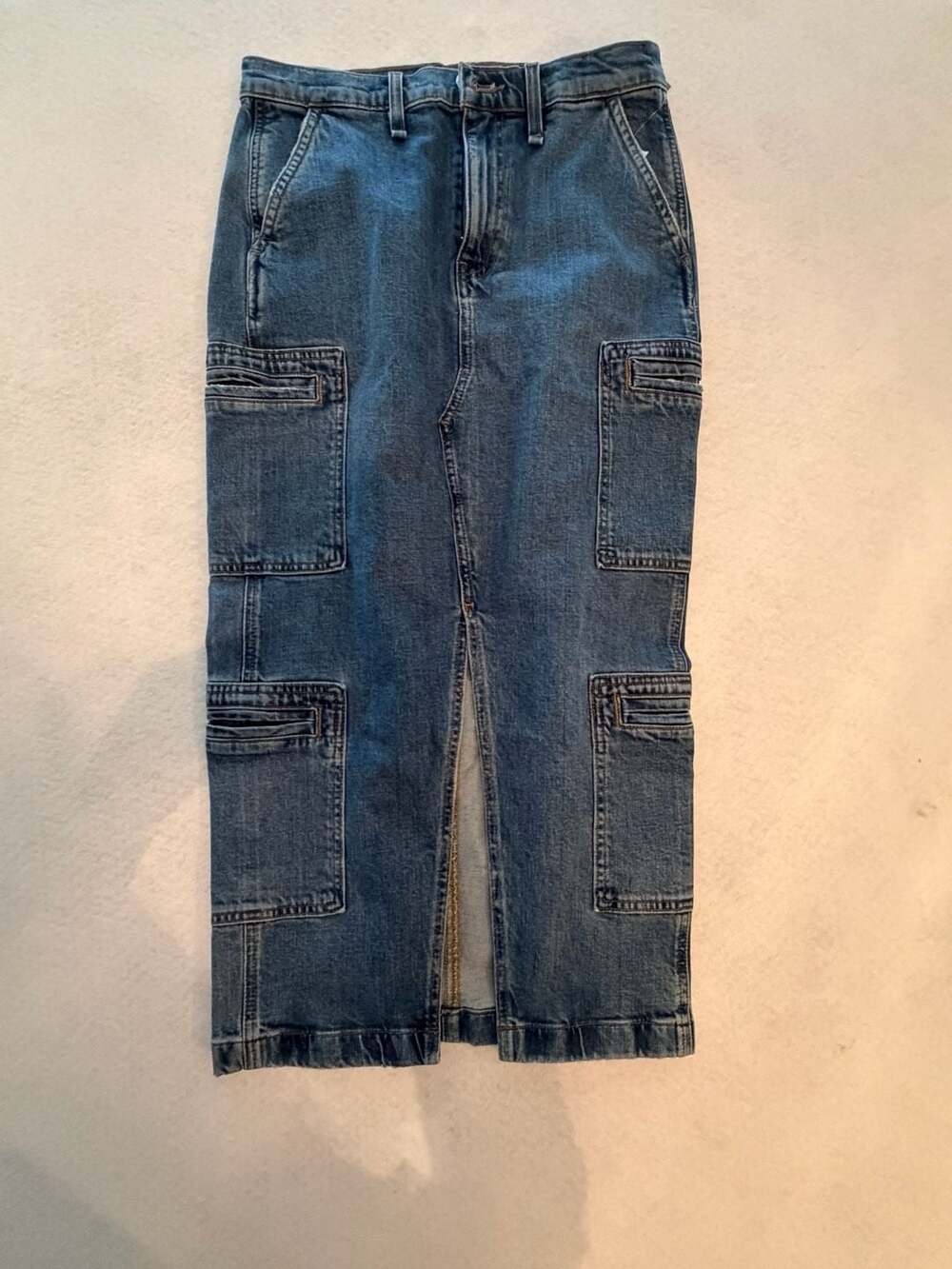 Hudson Jeans Reconstructed Denim Cargo Midi Skirt in Legacy